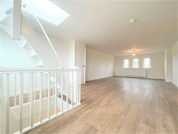 House Image 2