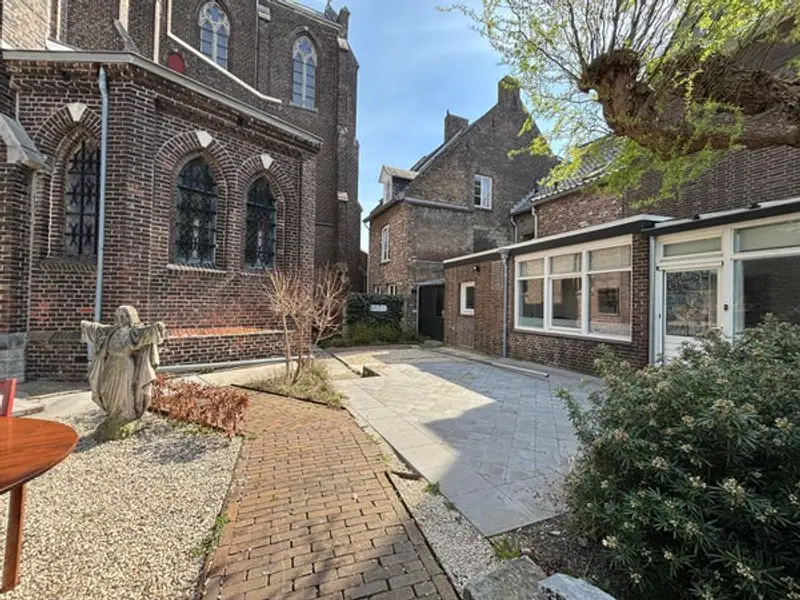 House Exterior