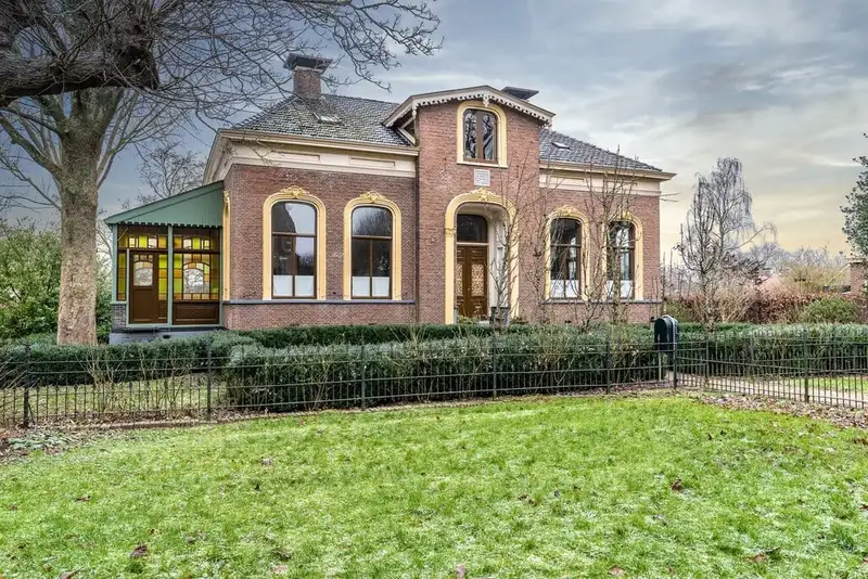 recent house