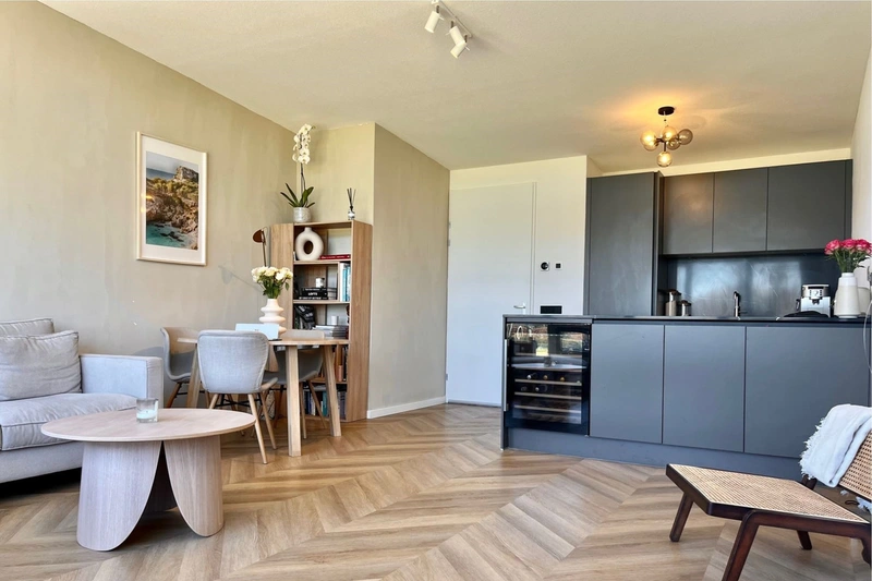 recent house