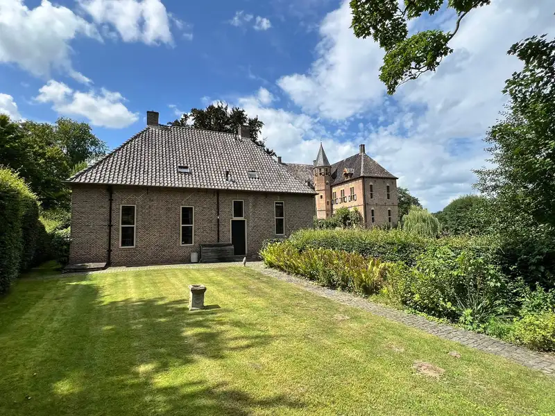 recent house