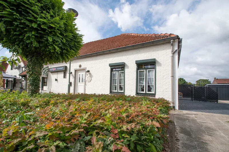 recent house