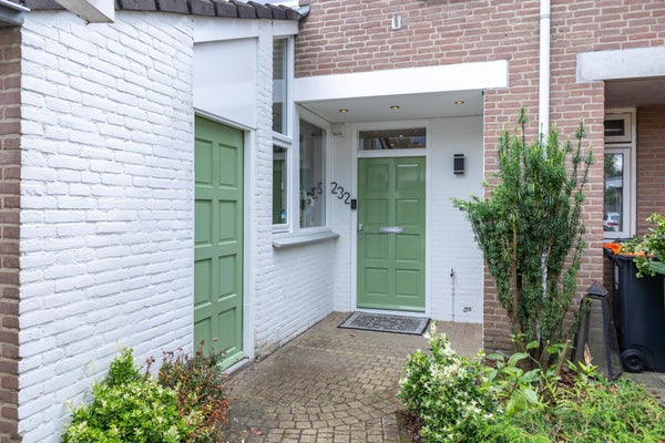 House Image 3