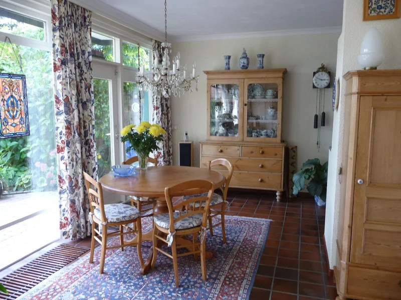 House Image 4