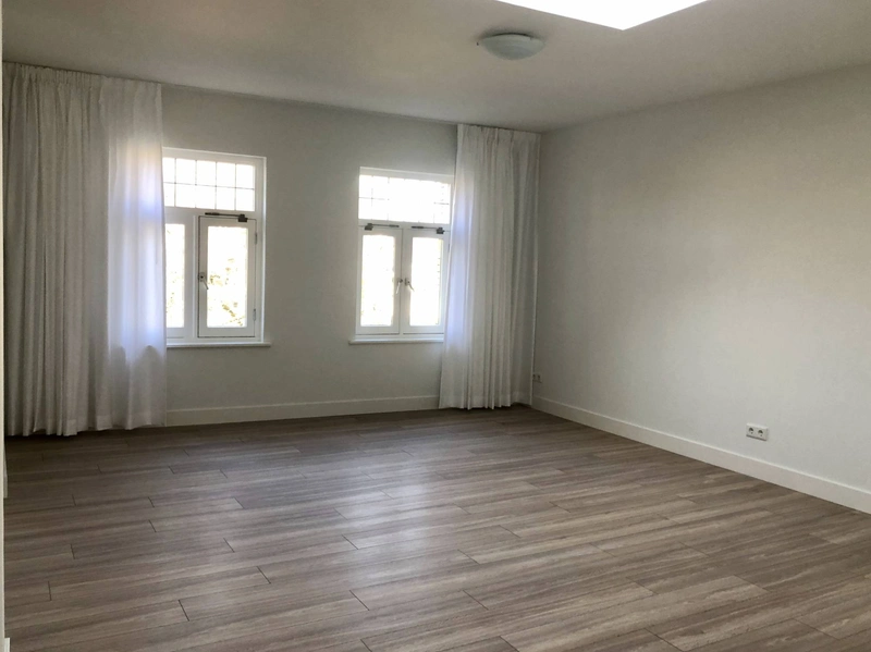 House Image 4