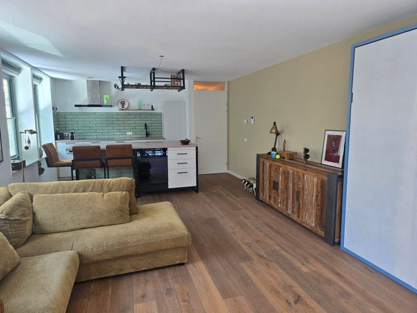 House Image 4