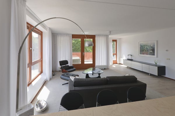 House Image 2