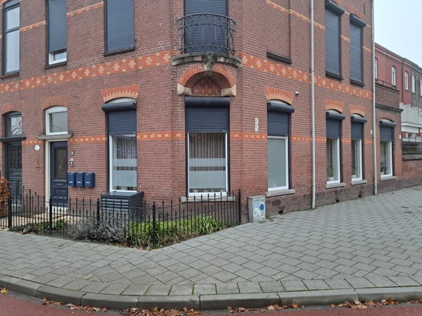 House Image 3