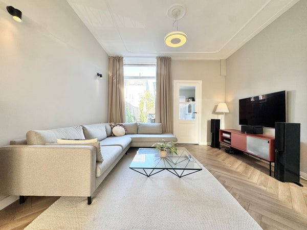 House Image 5