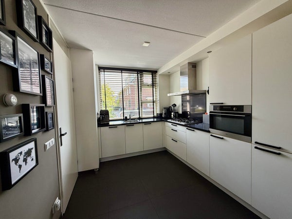 House Image 5