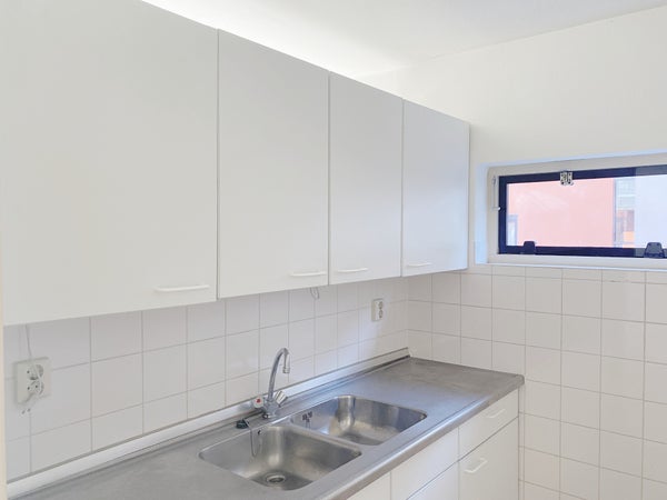 House Image 4
