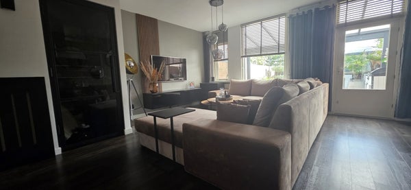 House Image 3
