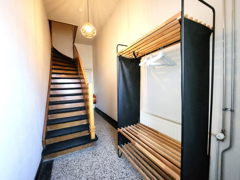 House Image 4