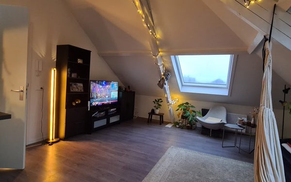 House Image 2
