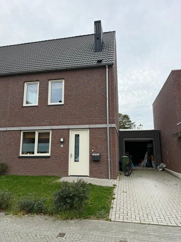 recent house