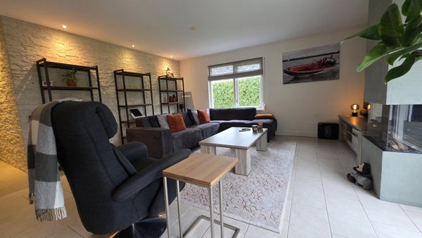 recent house