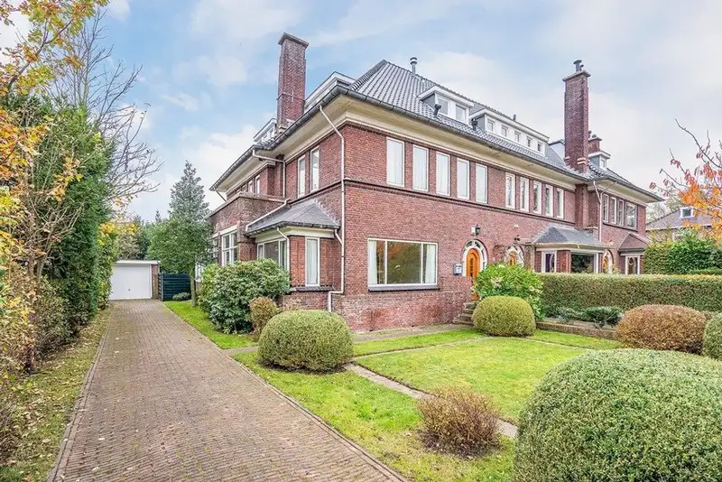 recent house