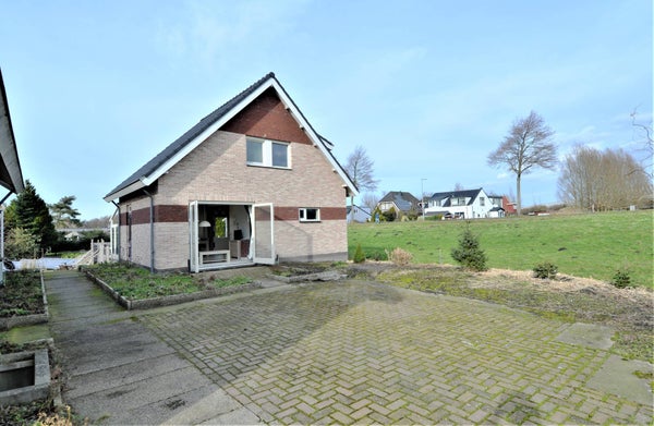 recent house
