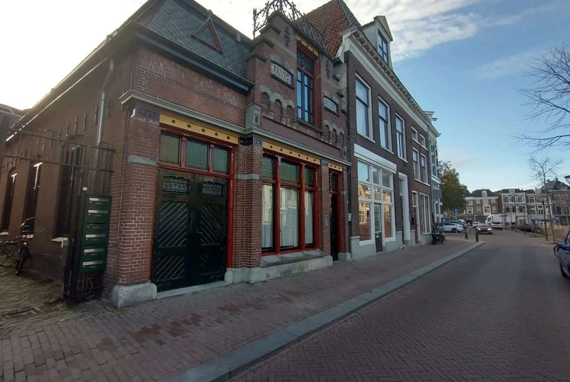 recent house