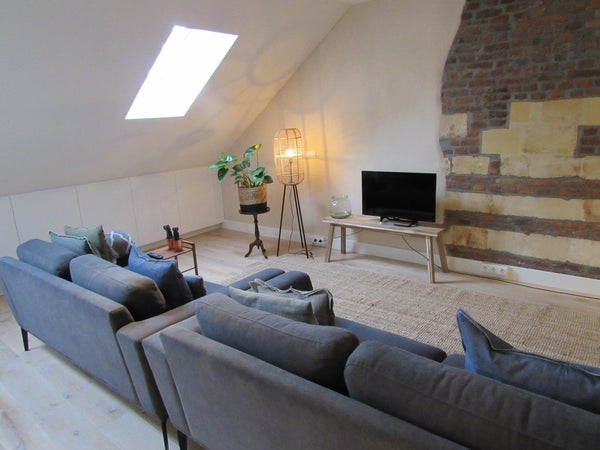 recent house