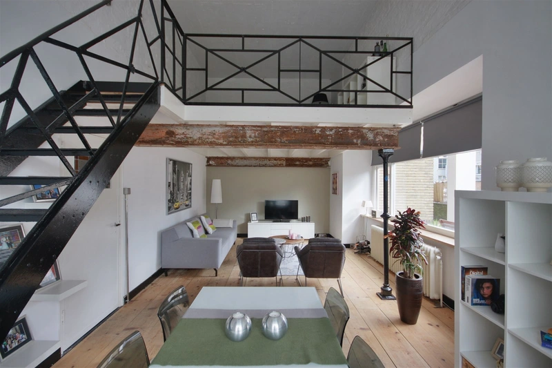 recent house