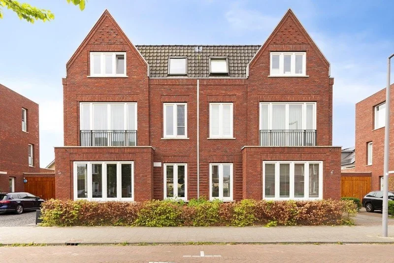 recent house