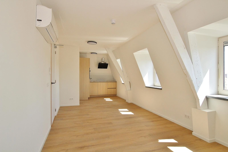 recent house