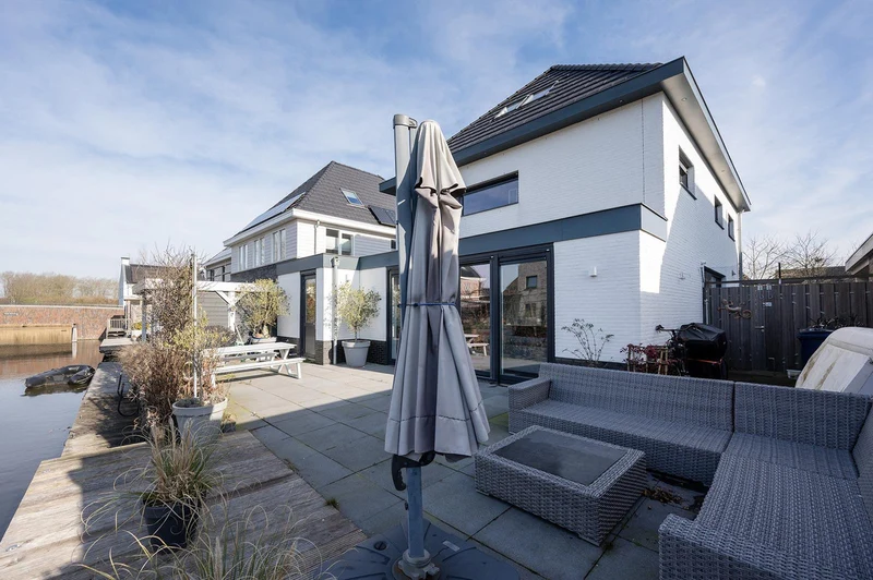House Exterior