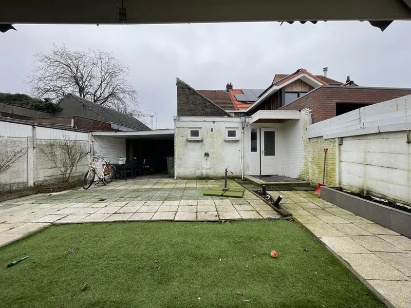 House Exterior