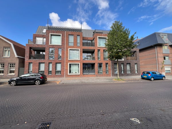 recent house