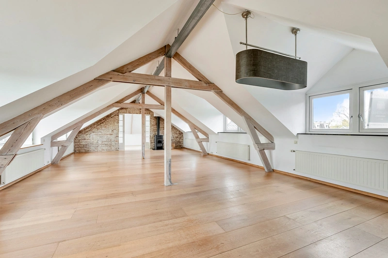 House Image 5