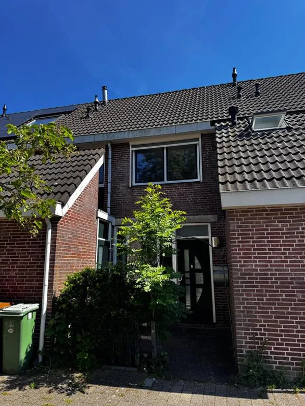 House Image 4