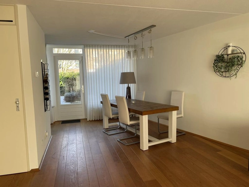 House Image 4