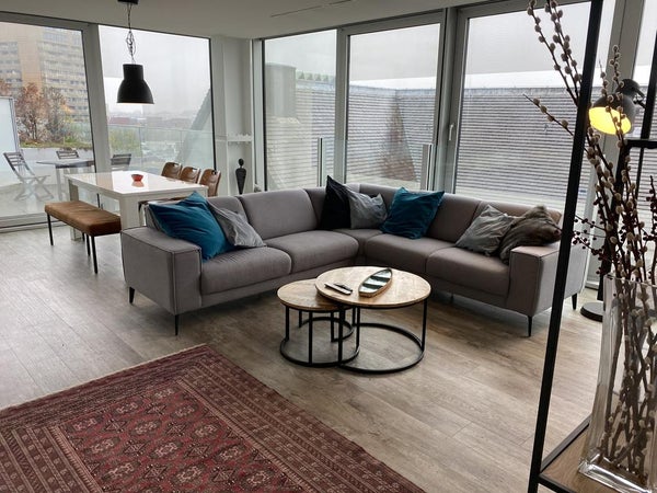recent house