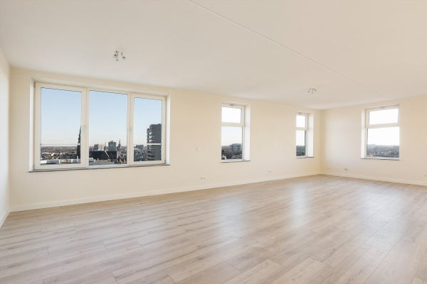 House Image 2