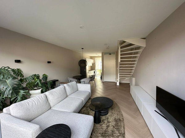 House Image 5