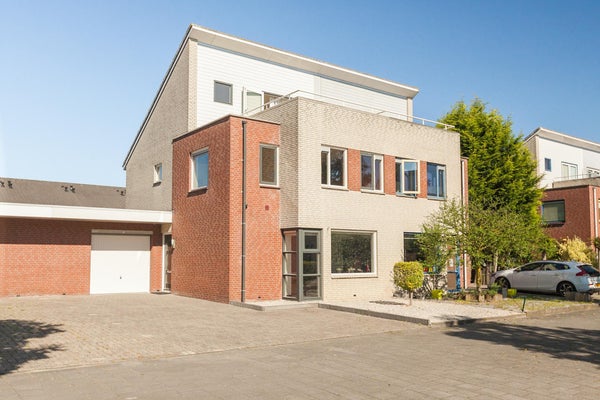 recent house
