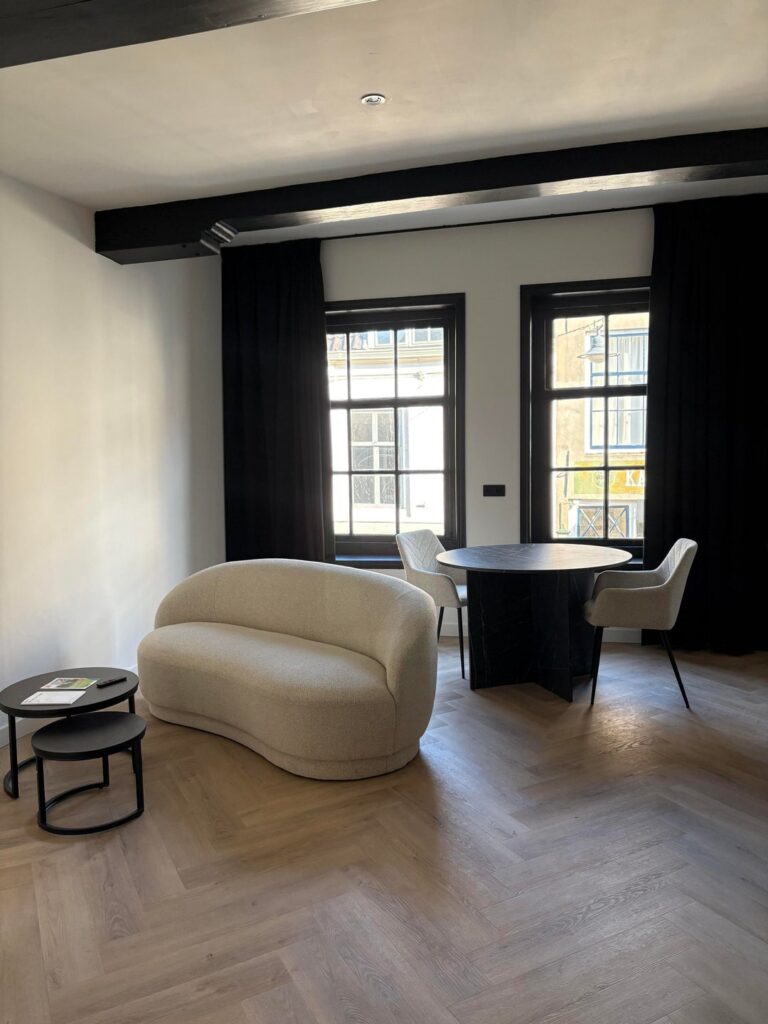House Image 2
