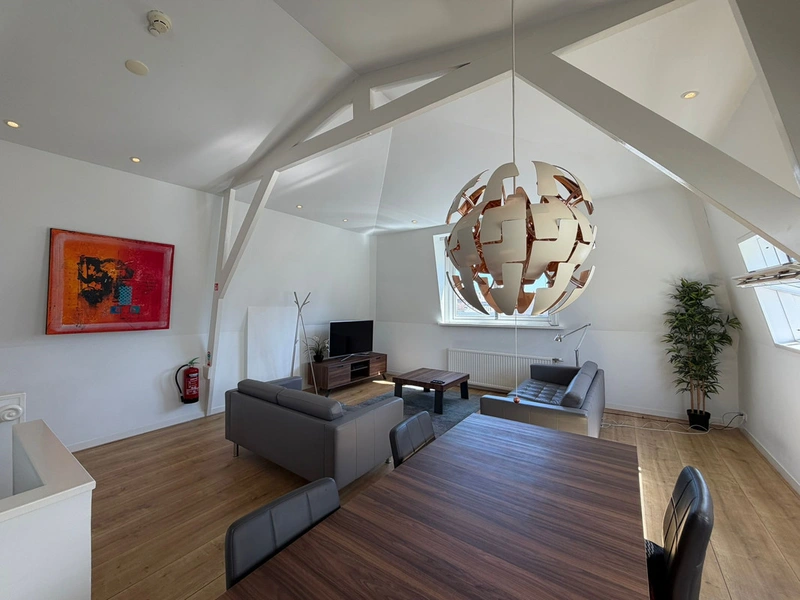 House Image 2