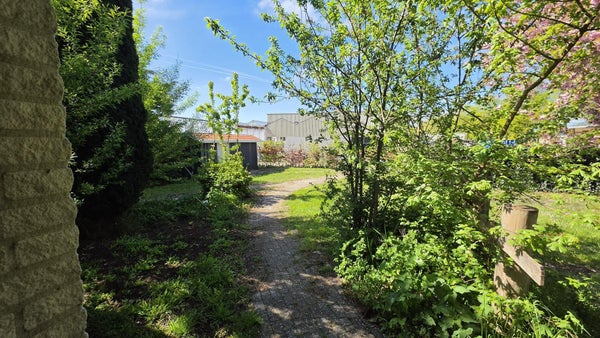 House Image 5