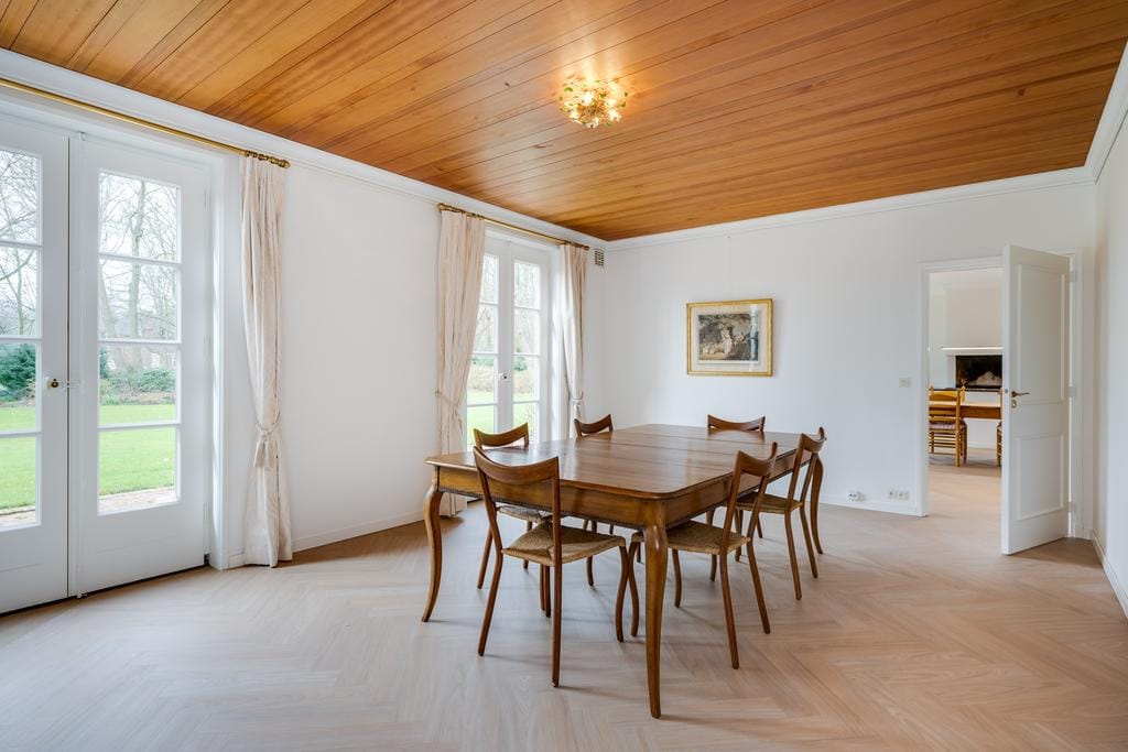 House Image 5