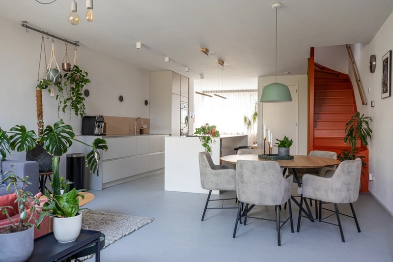 recent house