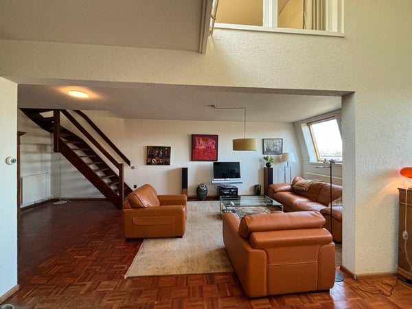 House Image 3