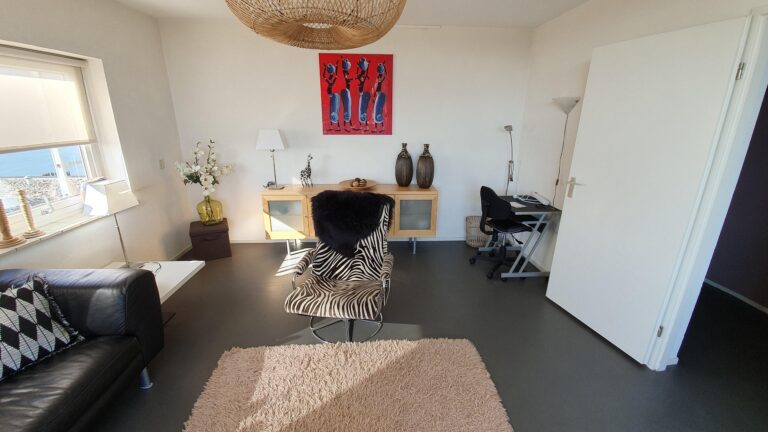 House Image 5