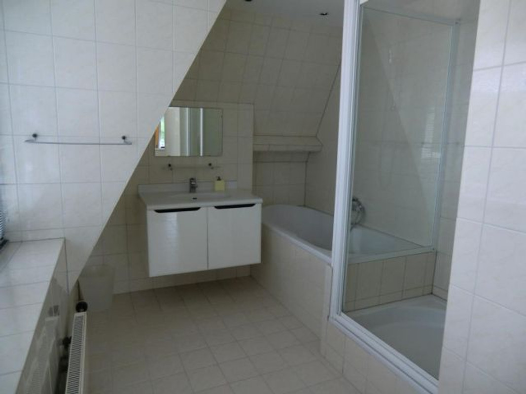 House Image 5