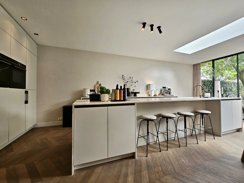 House Image 2