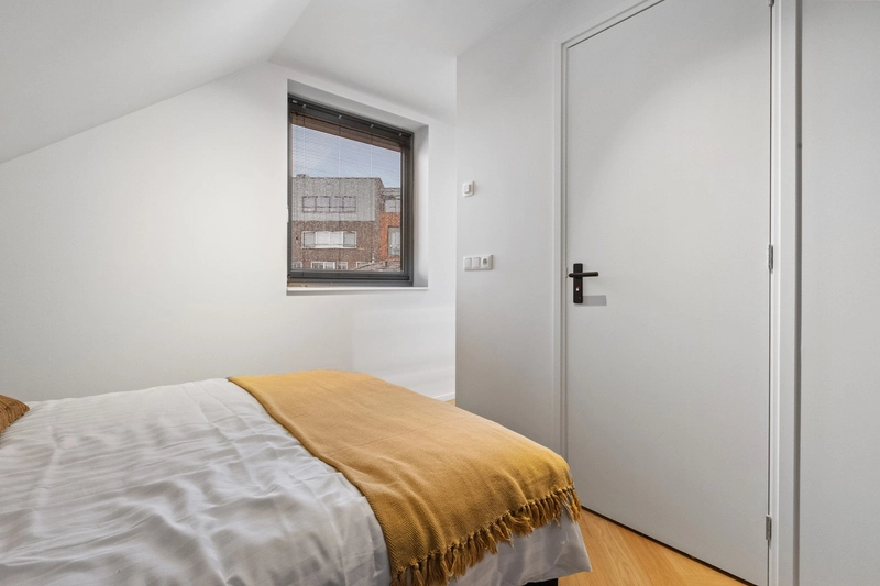 House Image 4