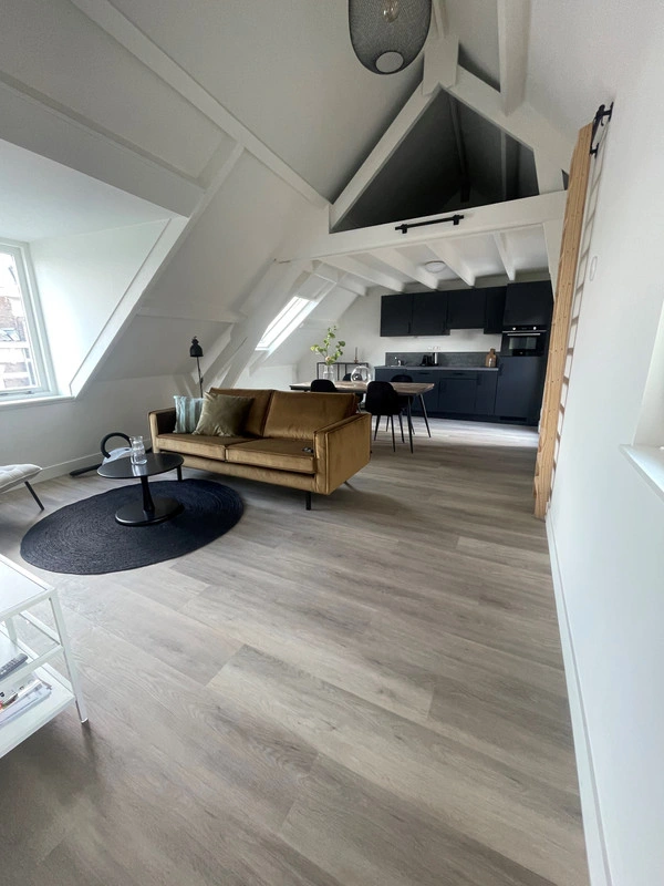 House Image 4