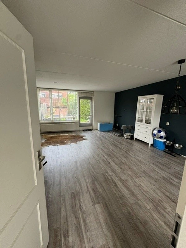 House Image 4
