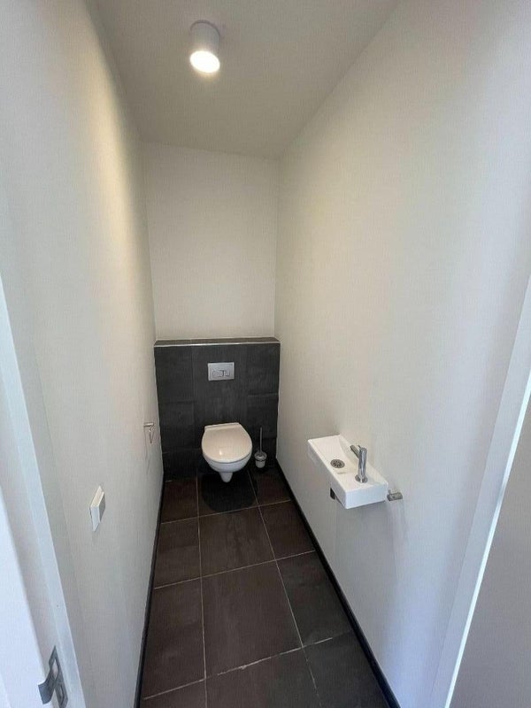 House Image 4